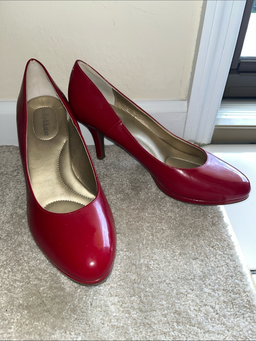 Kelly & Katie Red Patent Leather Mid Heel Pumps